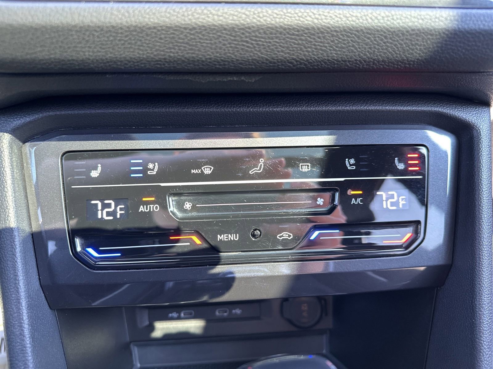 Certified 2022 Volkswagen Tiguan SEL R-Line image 66