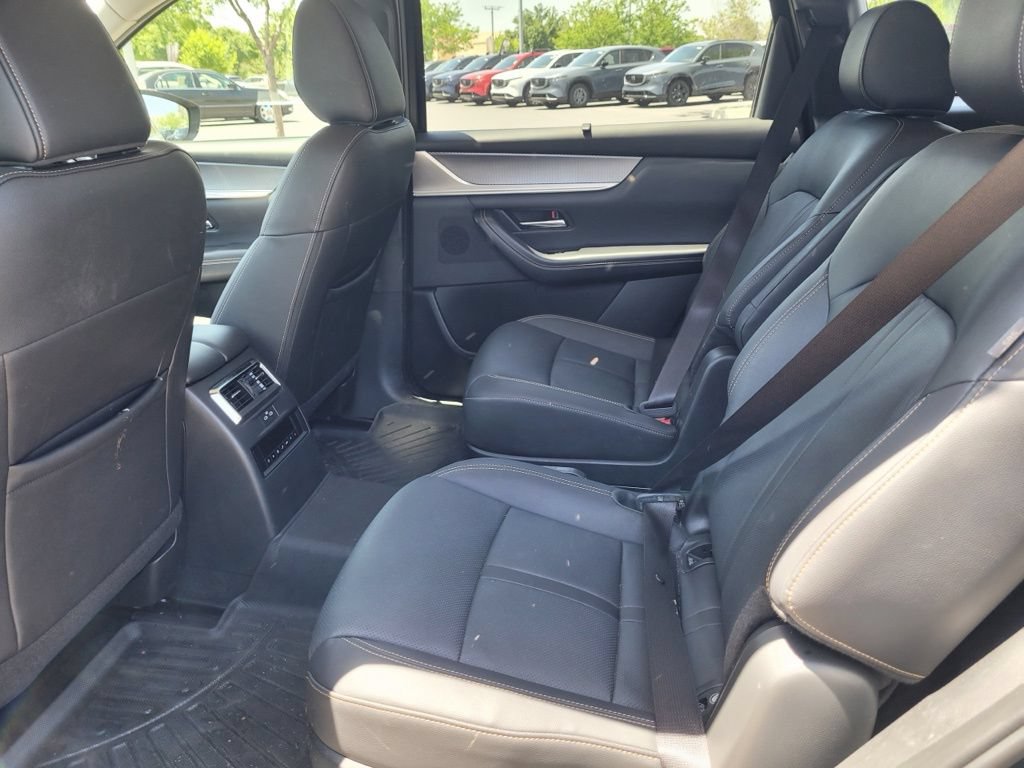 Used 2024 MAZDA CX-90 3.3 Turbo w/ Preferred Package AWD/4WD image 31