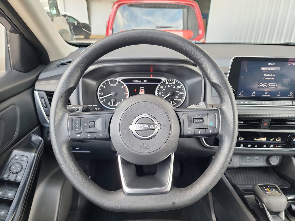Used 2024 Nissan Rogue SV FWD image 19