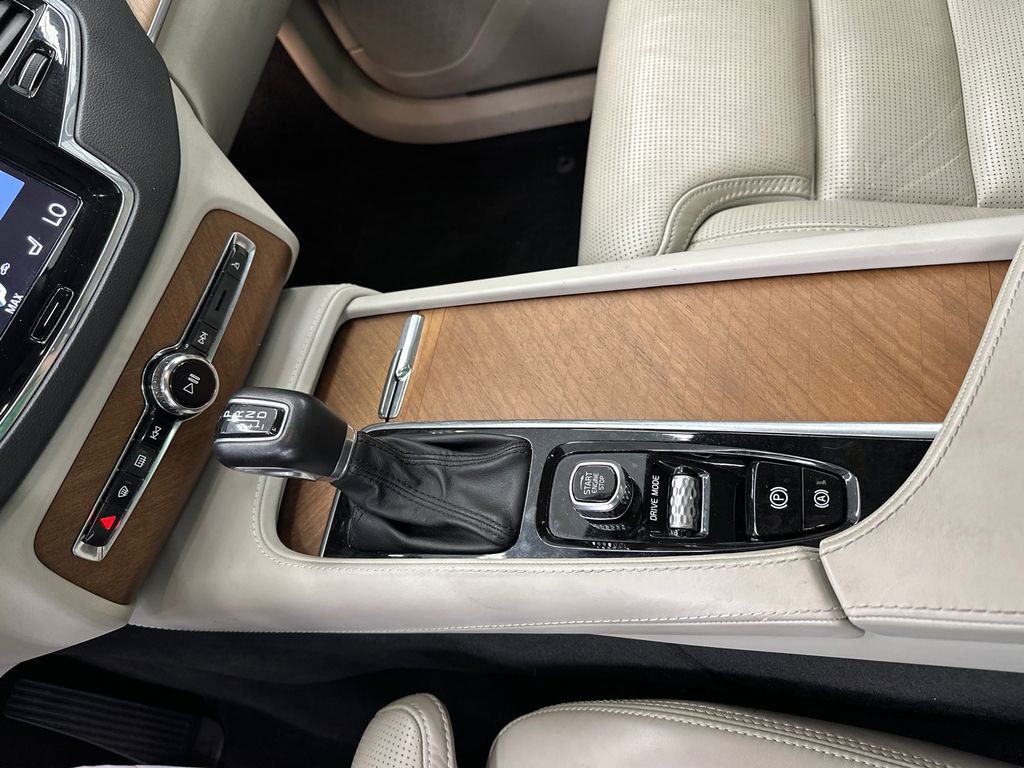 Used 2019 Volvo XC90 T6 Inscription w/ Advanced Package image 33