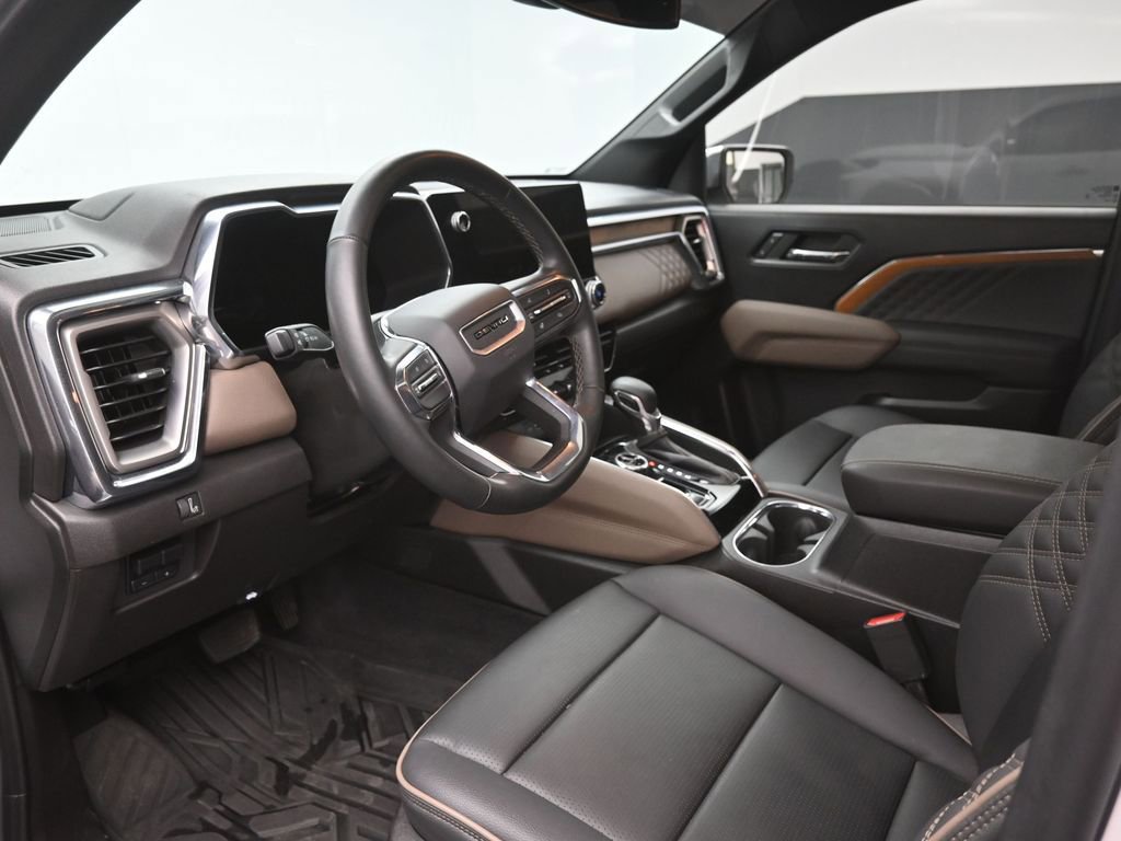 Used 2024 GMC Canyon Denali image 33