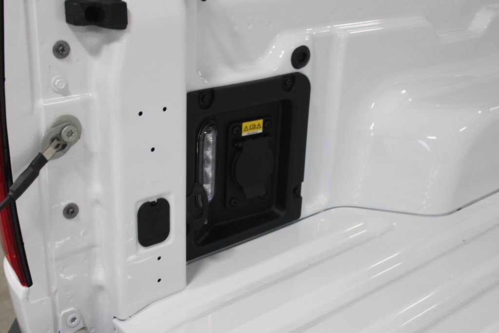 New 2025 Ford Maverick XLT w/ XLT Luxury Package image 17