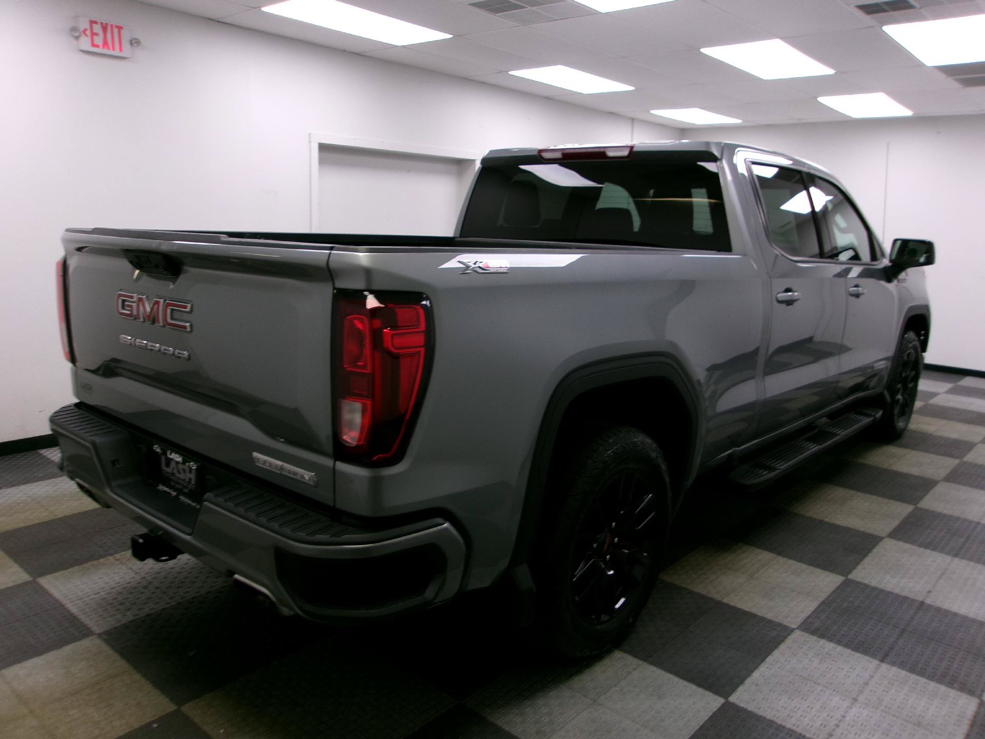 Used 2024 GMC Sierra 1500 Elevation AWD/4WD image 13