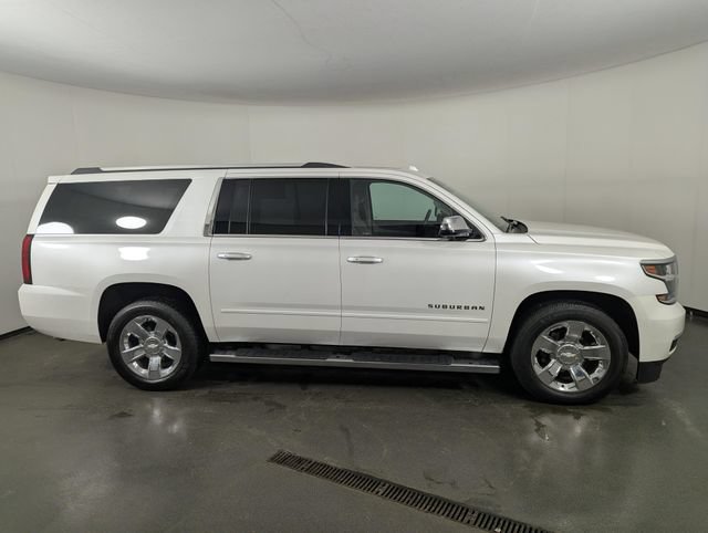 Used 2017 Chevrolet Suburban Premier AWD/4WD image 8