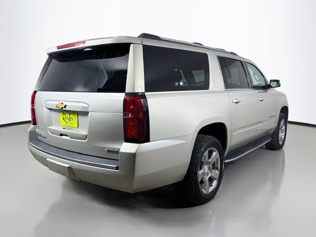 Used 2017 Chevrolet Suburban Premier AWD/4WD image 6
