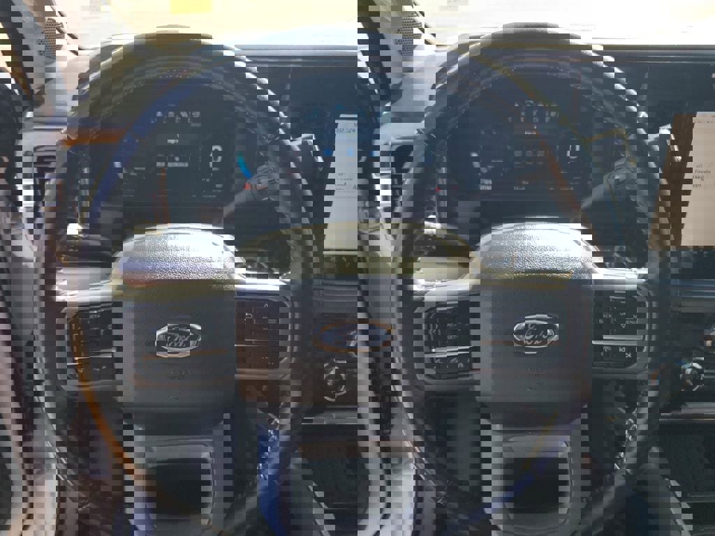 Used 2024 Ford F250 Lariat image 10