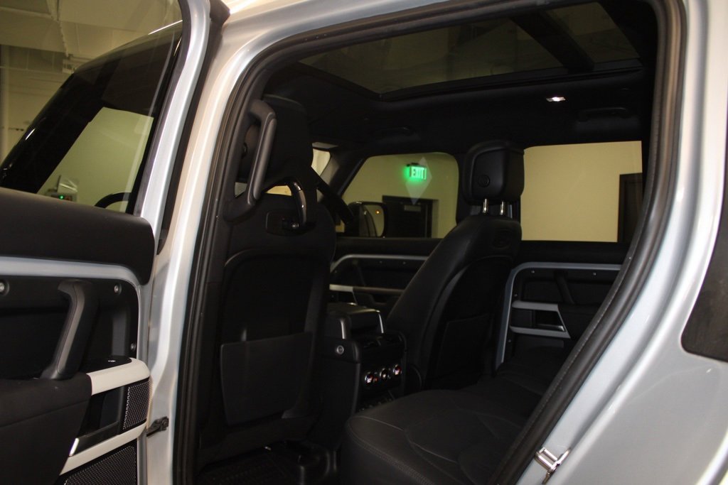 Used 2022 Land Rover Defender 110 XS Edition image 42