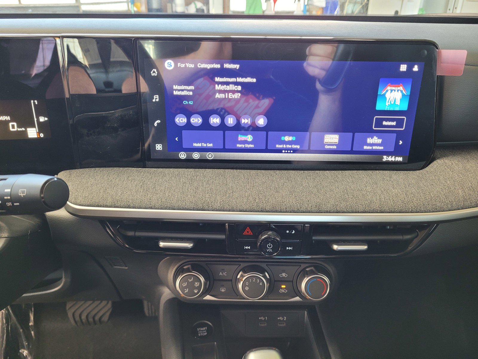 New 2026 Nissan Kicks S image 10