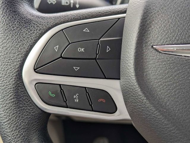 Used 2021 Chrysler Voyager Lxi image 25