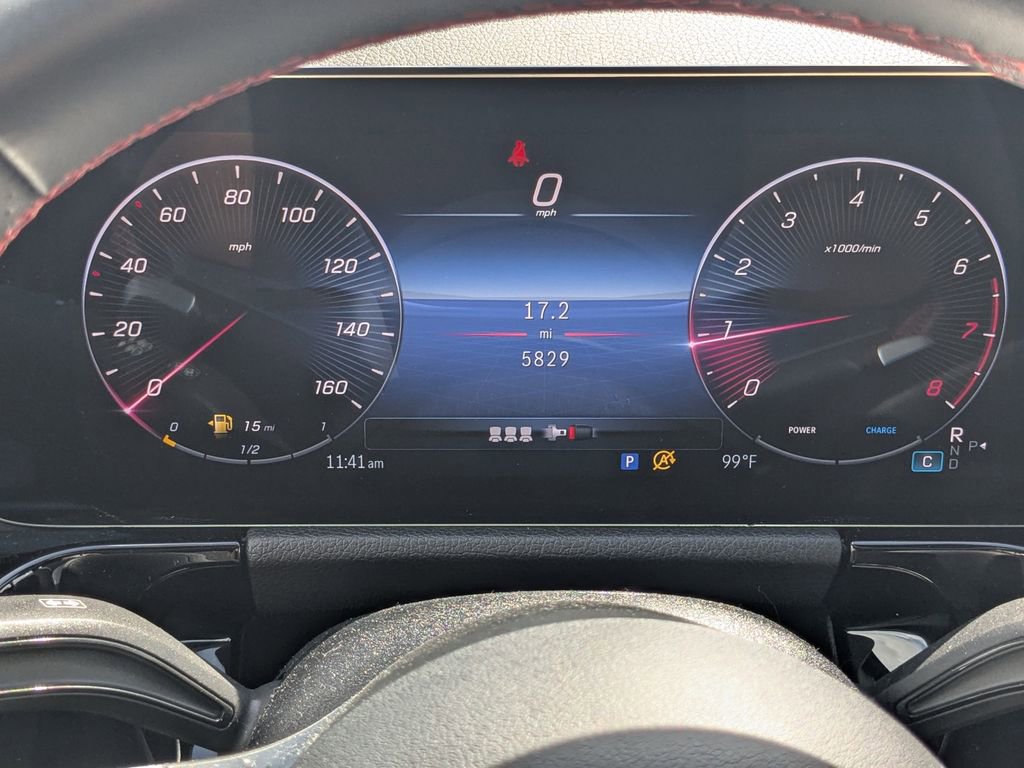 Used 2025 Mercedes-Benz GLA 250 4MATIC image 12