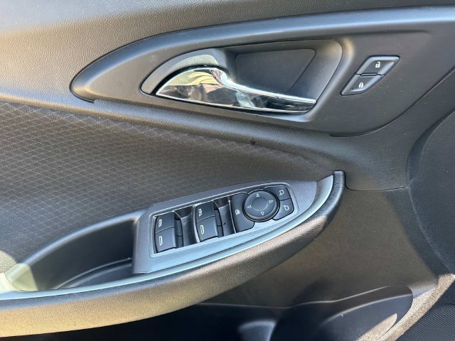 Used 2024 Chevrolet Malibu LT FWD image 25