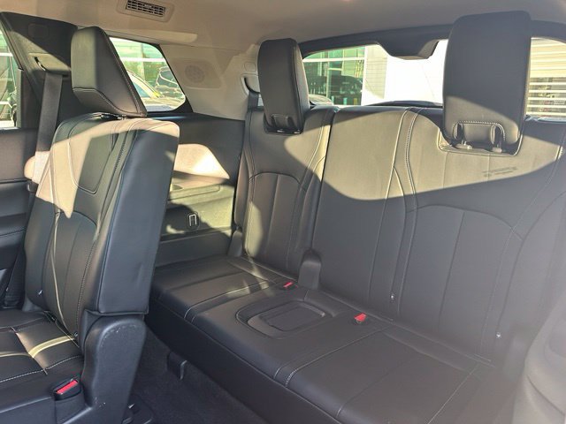 Certified 2023 INFINITI QX60 Sensory w/ Vision Package AWD/4WD image 21