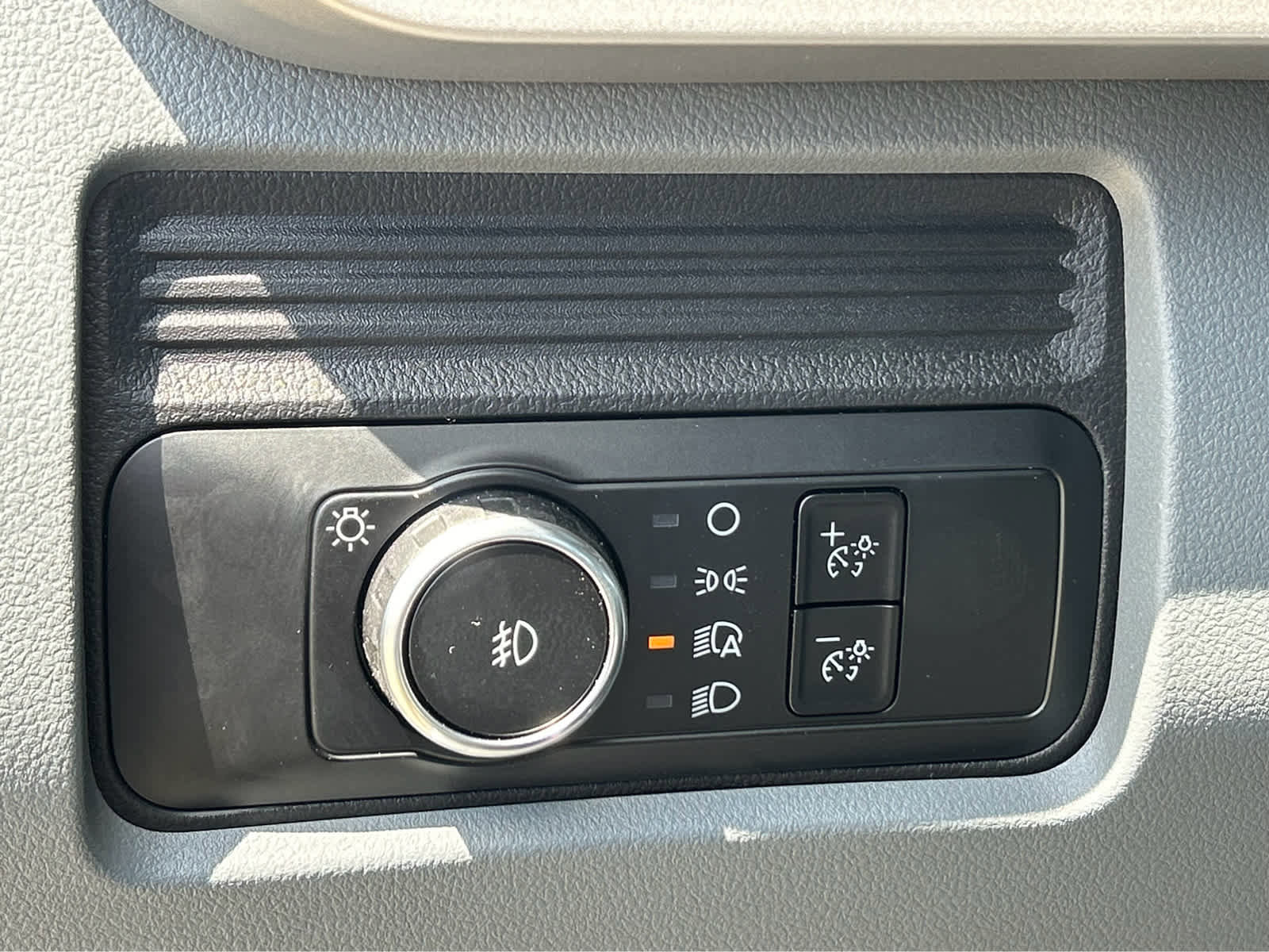 New 2025 Ford F550 4x4 Regular Cab Super Duty image 12