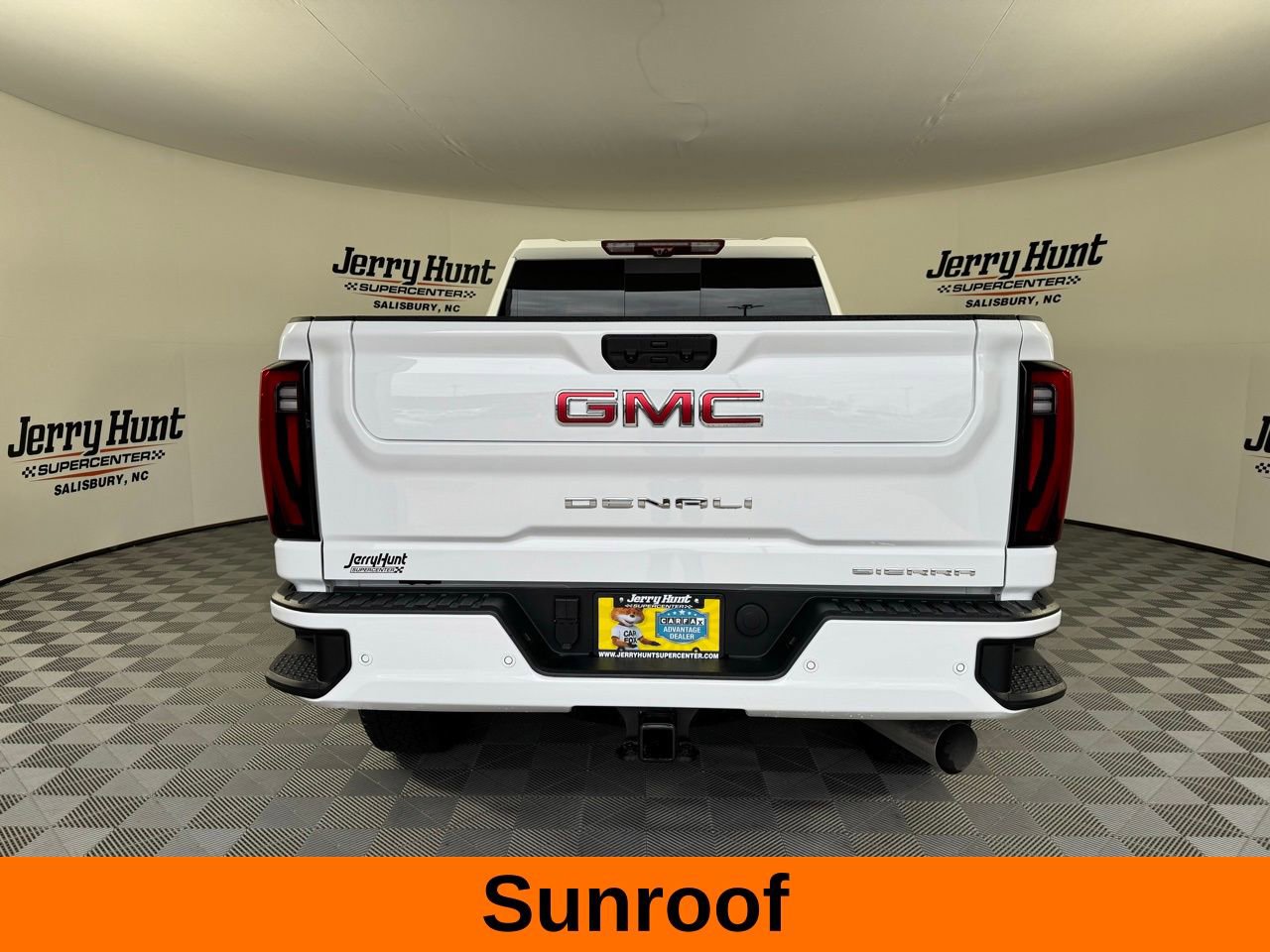 Used 2025 GMC Sierra 2500 Denali w/ Technology Package image 8