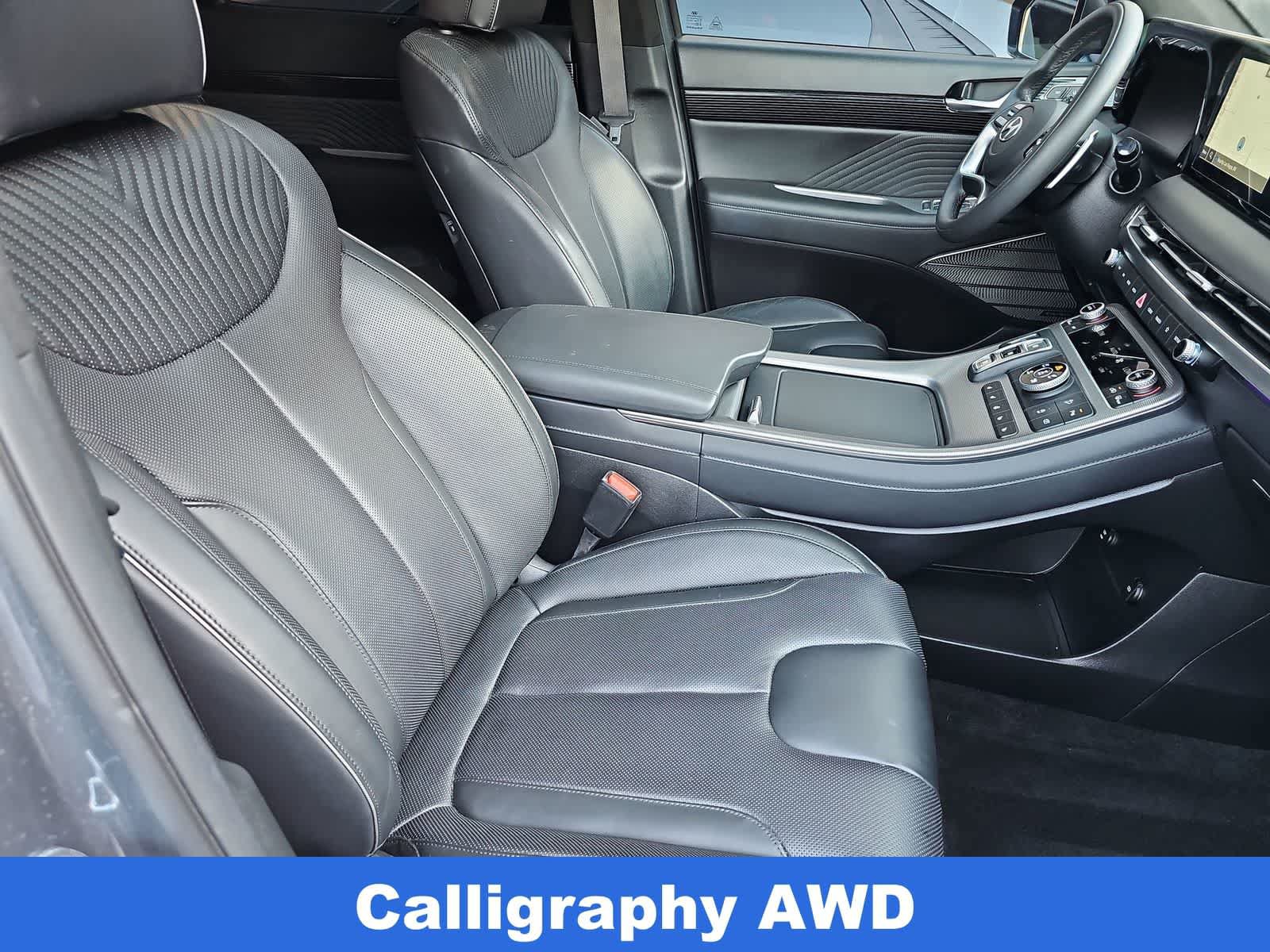 Used 2025 Hyundai Palisade Calligraphy AWD/4WD image 18