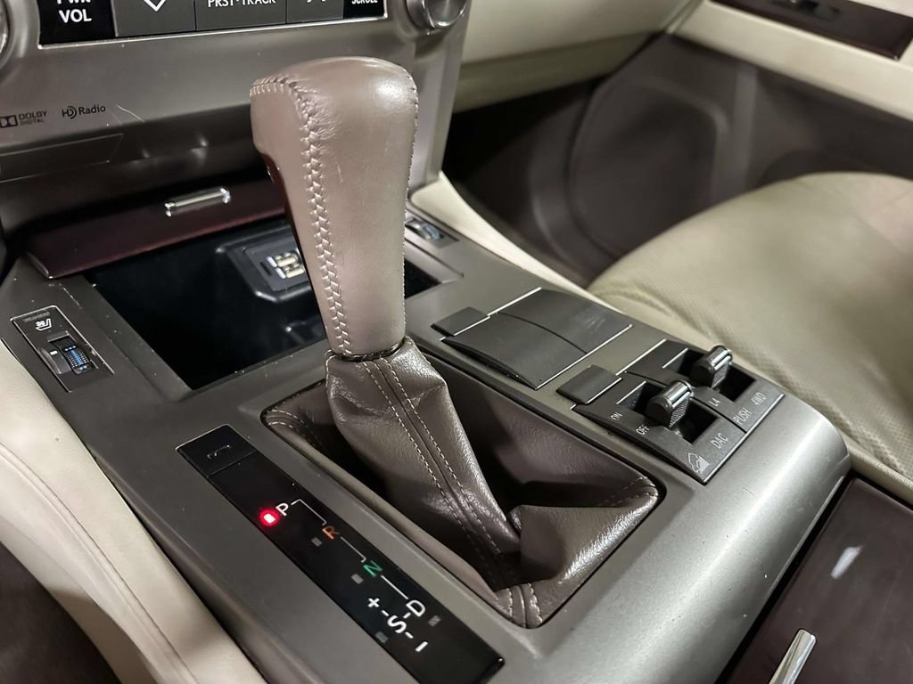 Used 2019 Lexus GX 460 Premium w/ Premium Package AWD/4WD image 29