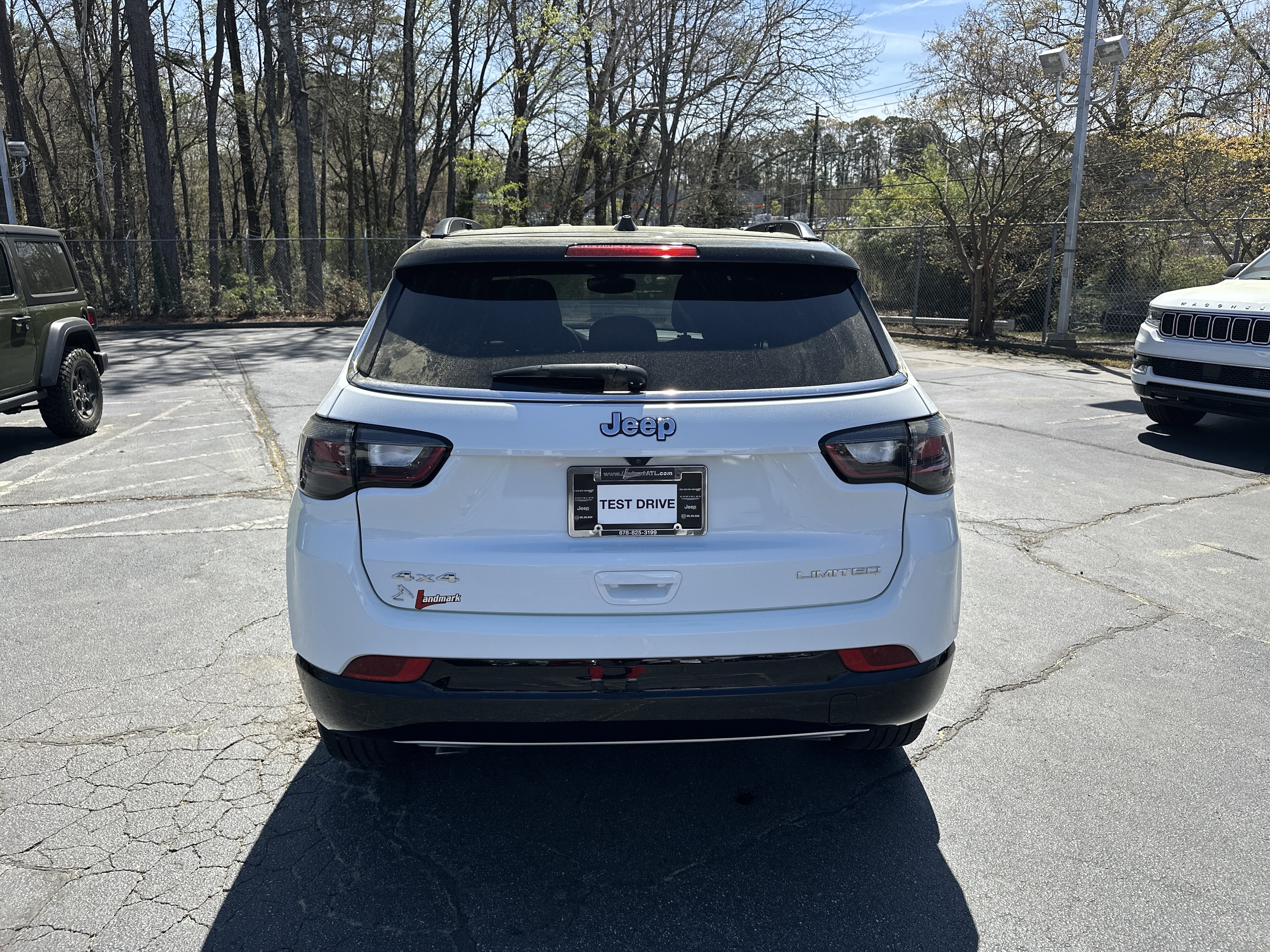 Used 2023 Jeep Compass Limited w/ Elite Group image 8