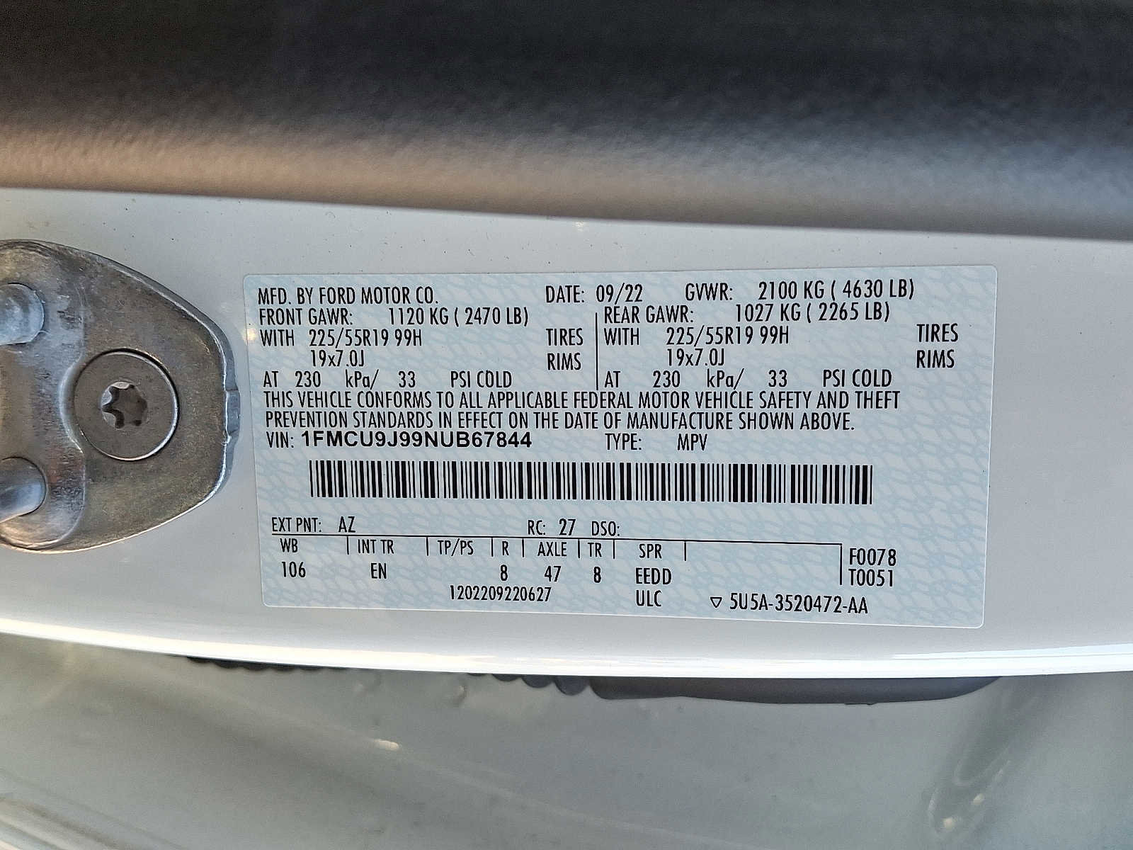 Used 2022 Ford Escape Titanium w/ Class II Trailer Tow Package image 30