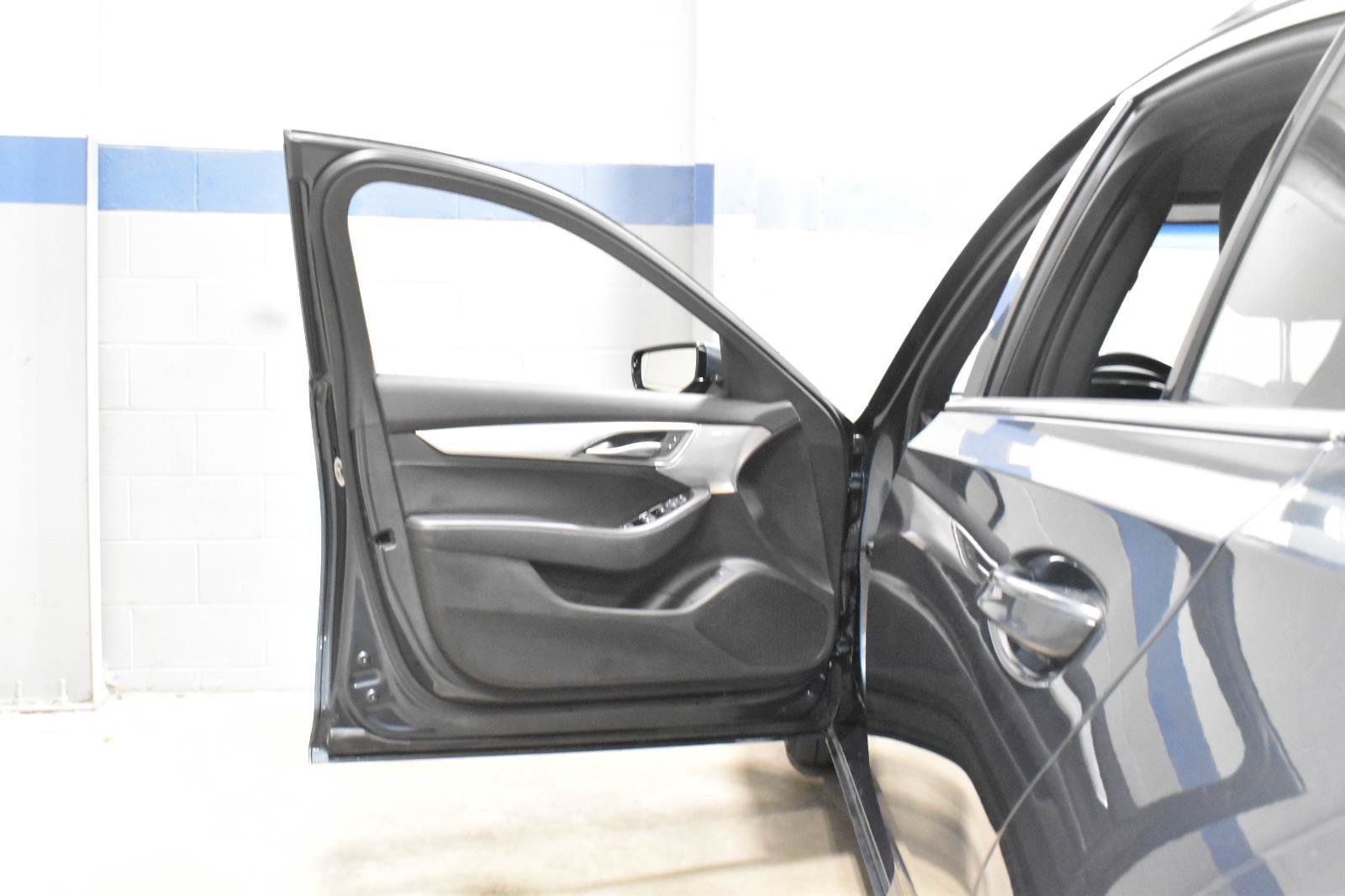Used 2021 Cadillac CT5 Luxury w/ Sun And Sound Package AWD/4WD image 10