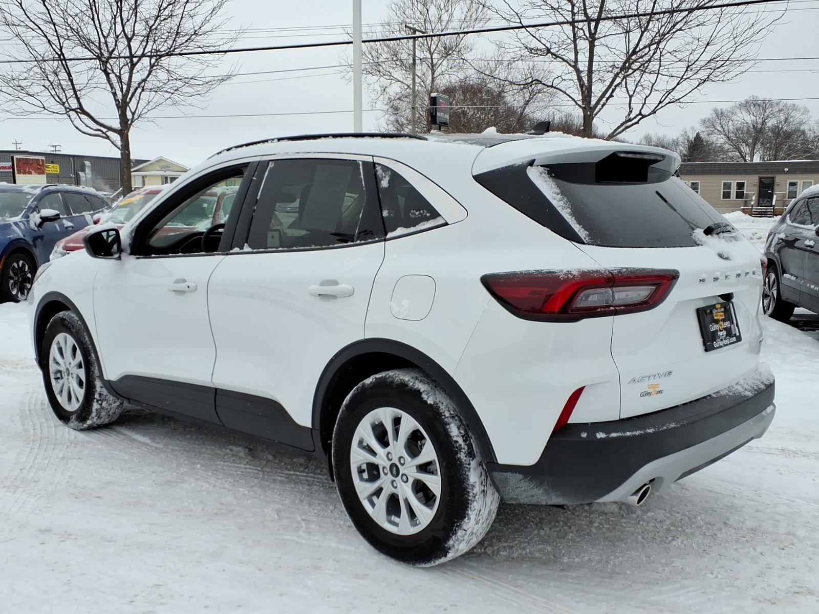 Used 2023 Ford Escape Active image 10