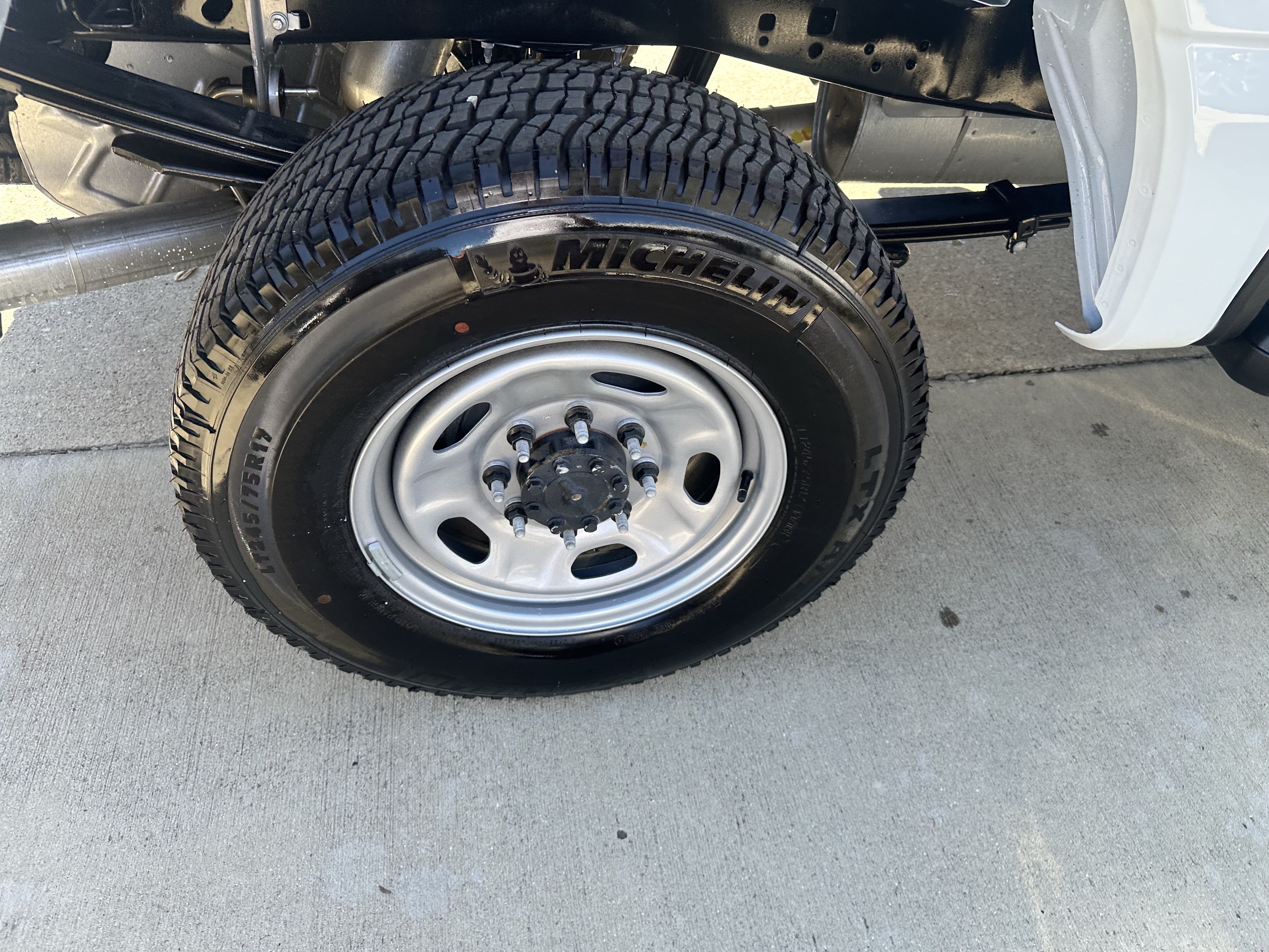 Used 2025 Ford F250 XL w/ XL Chrome Package AWD/4WD image 5