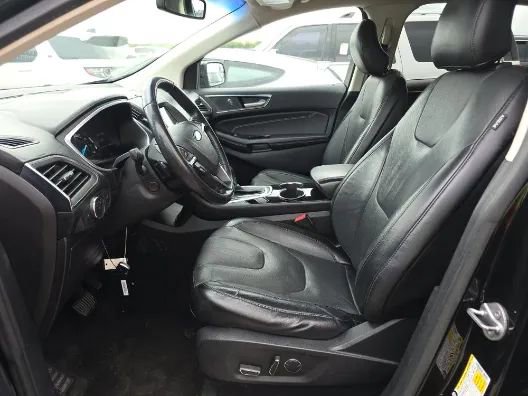 Used 2018 Ford Edge Titanium w/ Equipment Group 301A image 12