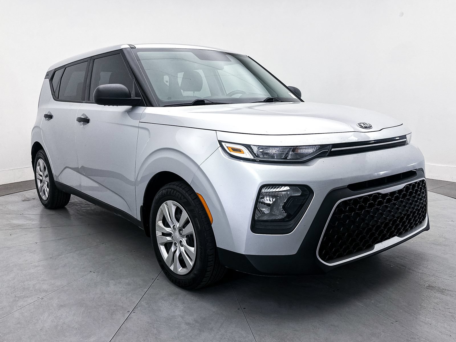 Used 2020 Kia Soul LX FWD image 1