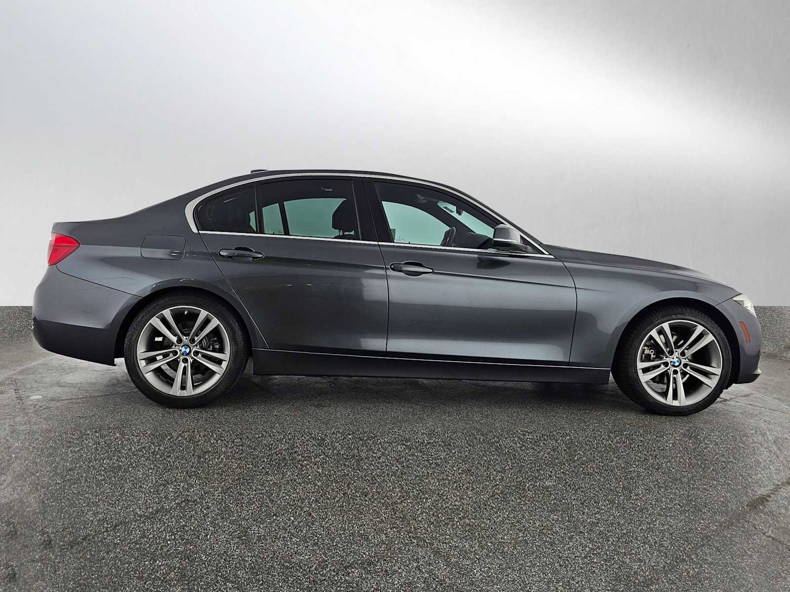 Used 2018 BMW 328d Sedan image 8