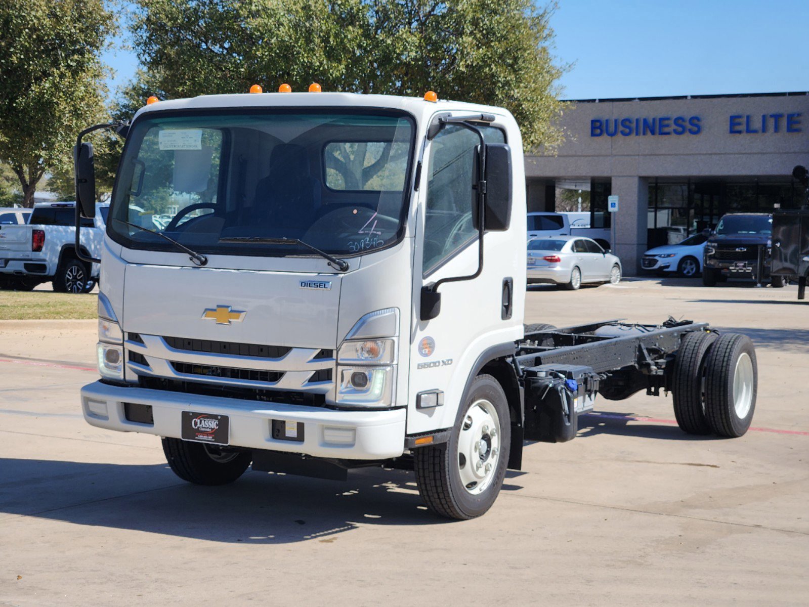 New 2024 Chevrolet Low Cab Forward 5500XD image 9