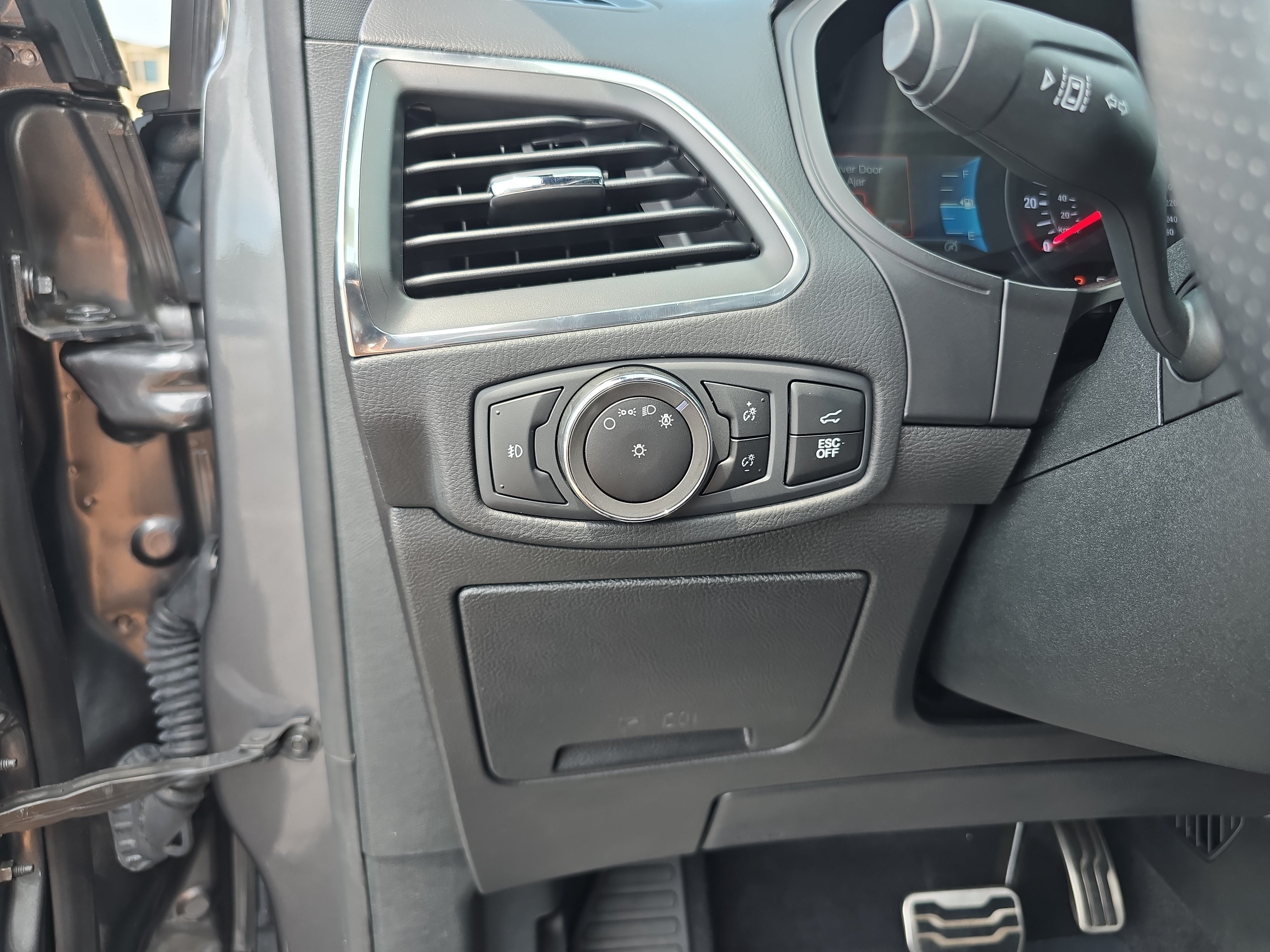 Used 2023 Ford Edge ST AWD/4WD image 32