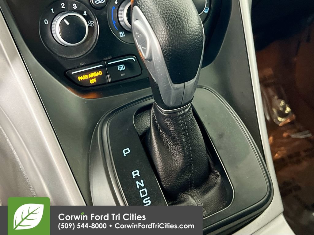 Used 2015 Ford Escape SE AWD/4WD image 10