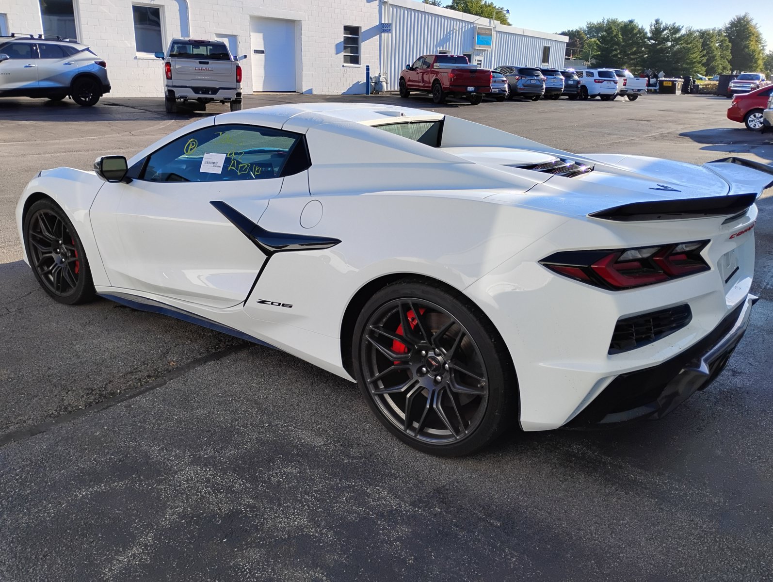 Used 2024 Chevrolet Corvette Z06 w/ Stealth Interior Trim Package RWD image 6