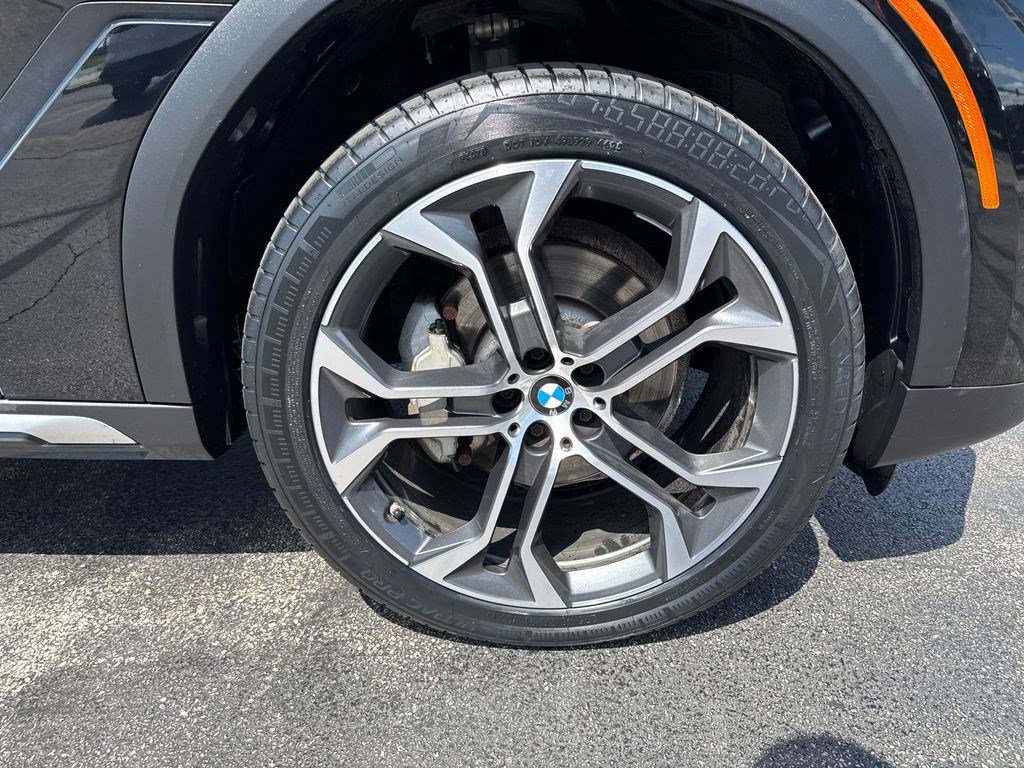 Used 2021 BMW X6 sDrive40i w/ Premium Package 2 RWD image 13