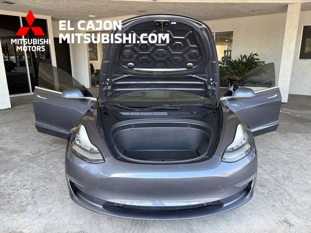 Used 2019 Tesla Model 3 Mid Range RWD image 19