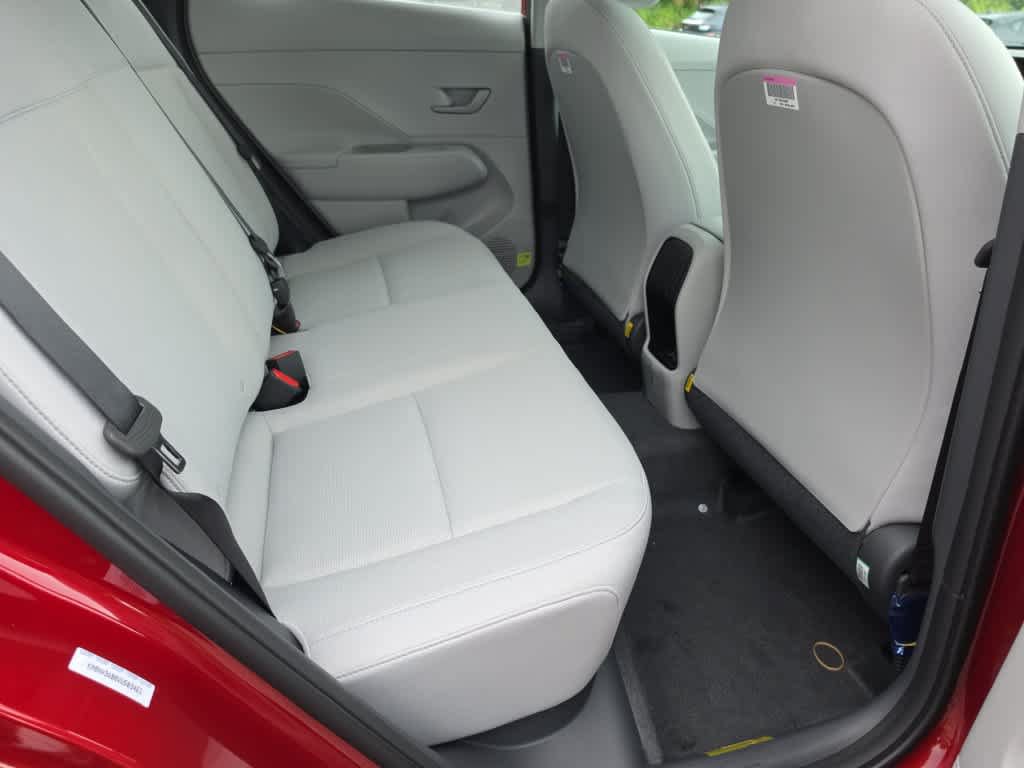 New 2027 Hyundai Kona SE FWD image 21