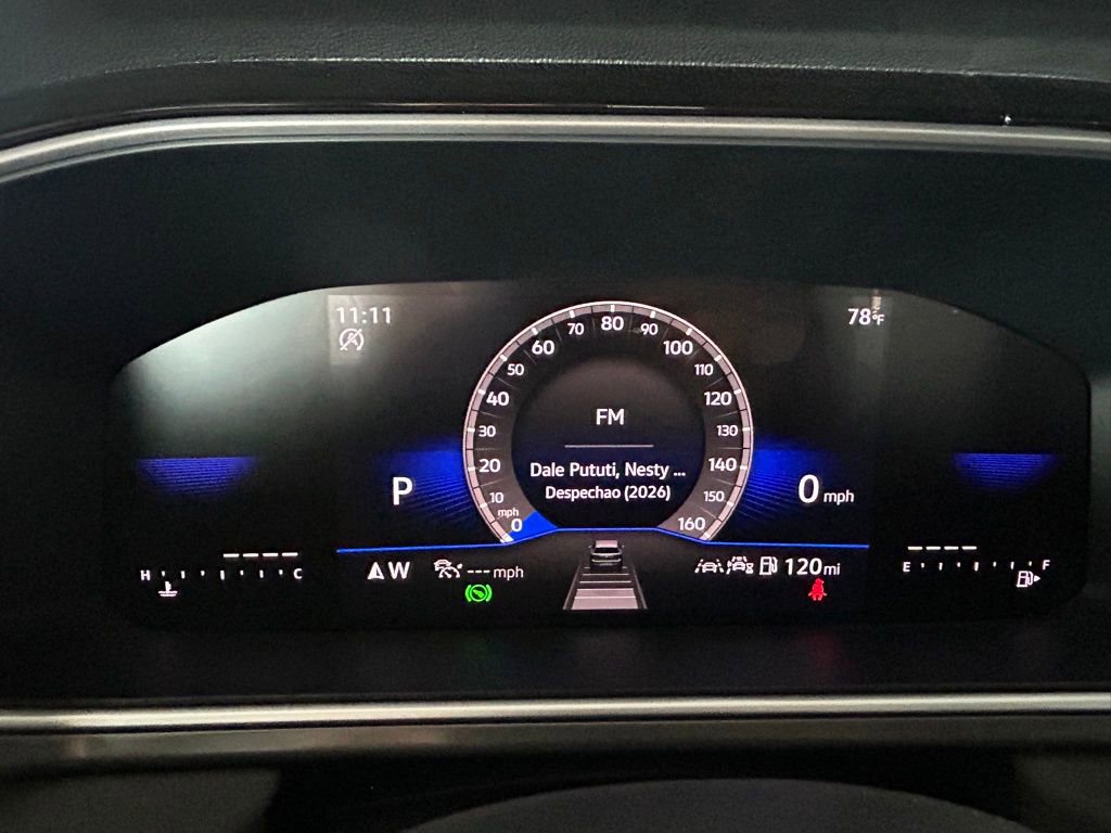 Used 2025 Volkswagen Taos SE image 25