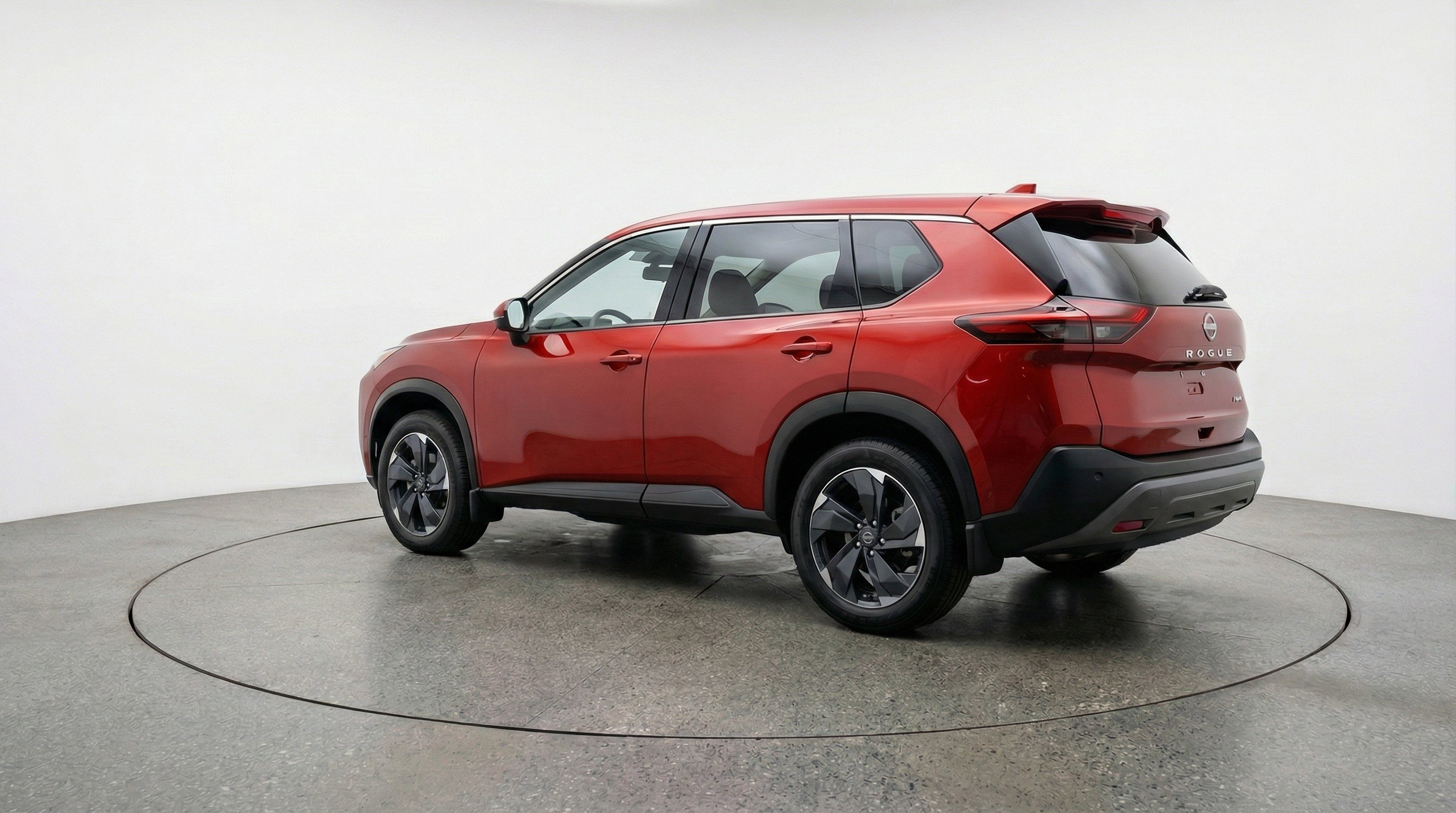 Used 2025 Nissan Rogue SV AWD/4WD image 6