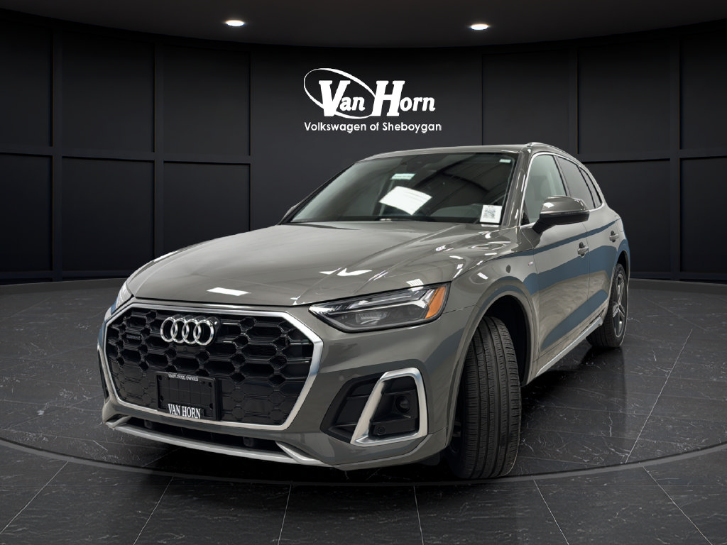 Used 2025 Audi Q5 e Premium Plus w/ Premium Plus Package AWD/4WD image 3