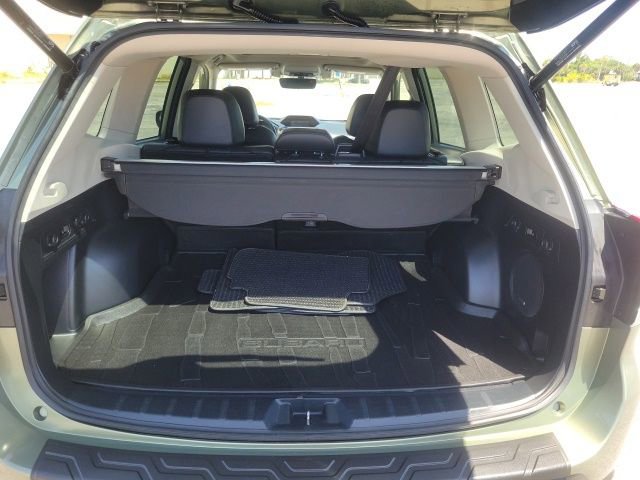 Used 2020 Subaru Forester Touring AWD/4WD image 7
