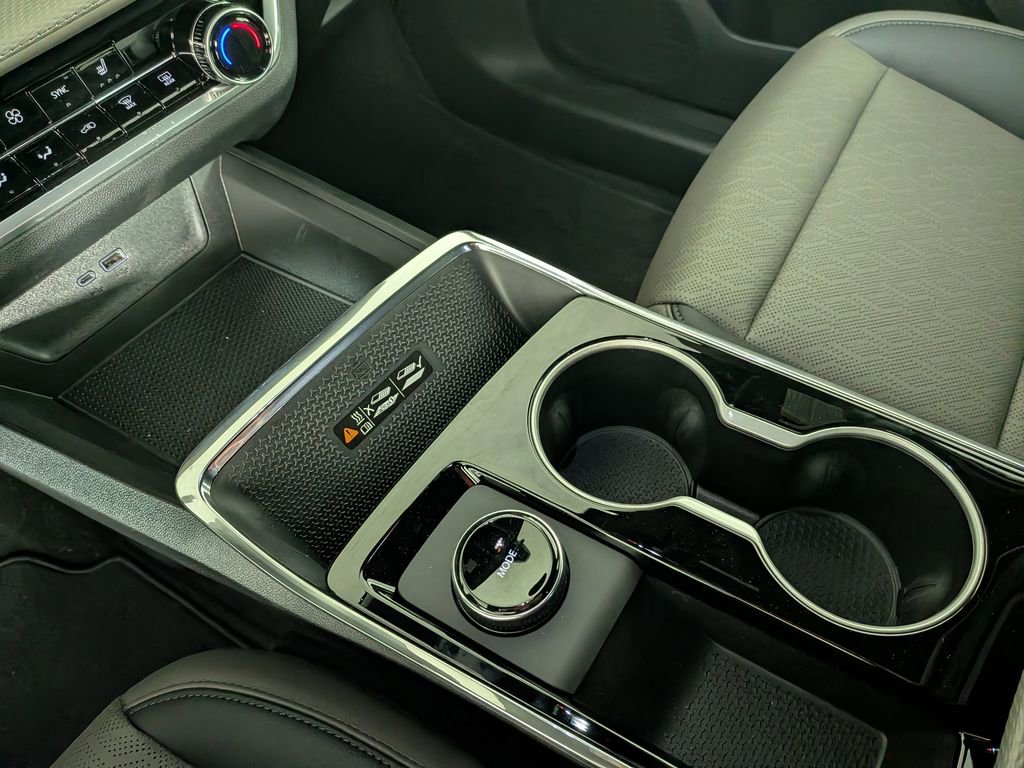 New 2026 Chevrolet Equinox LT w/ Convenience Package II image 27