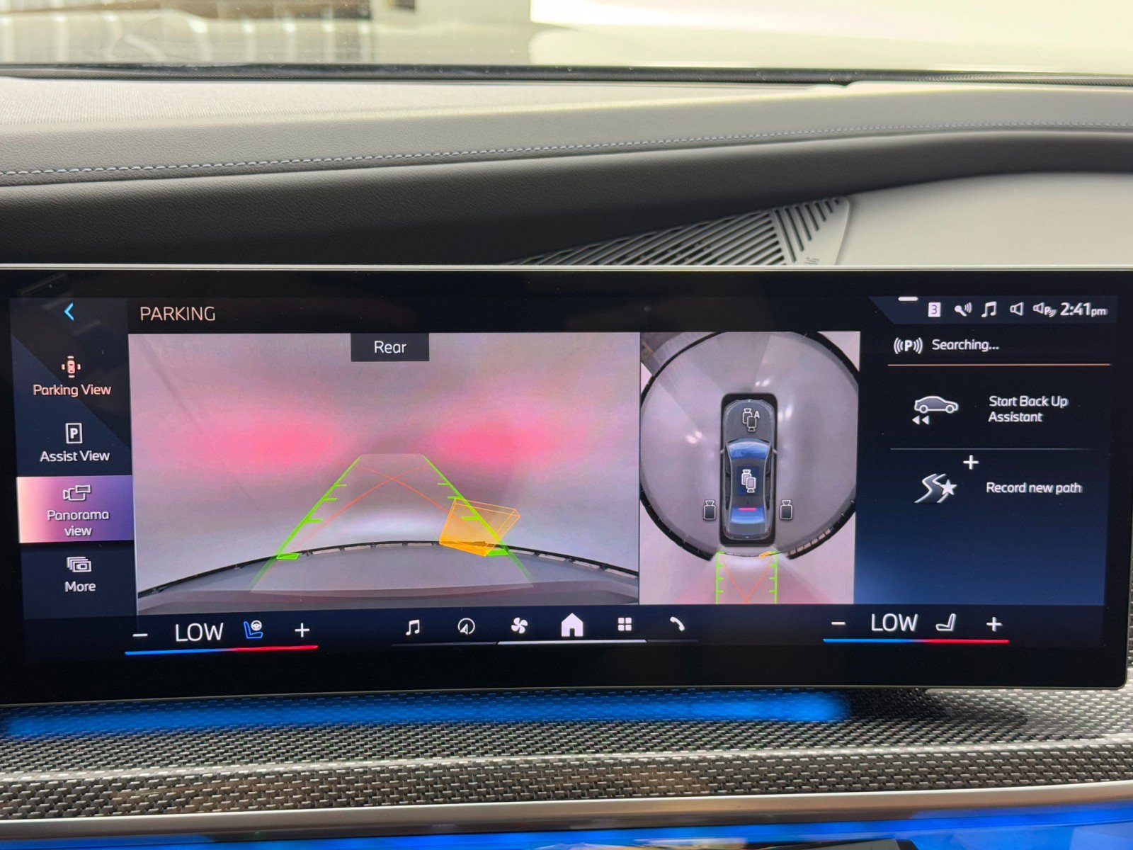 Used 2023 BMW i7 xDrive60 image 34