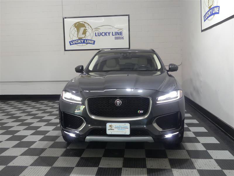Used 2018 Jaguar F-PACE S AWD/4WD image 2