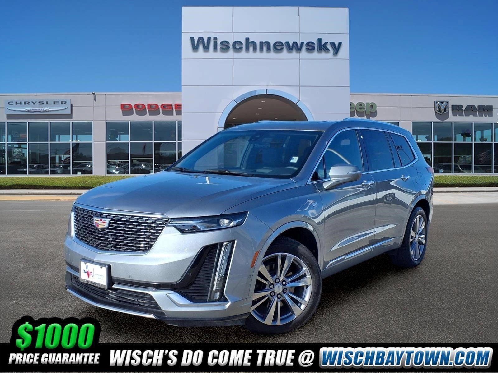 Used 2025 Cadillac XT6 Premium Luxury w/ Technology Package FWD image 1