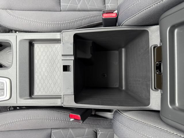 New 2026 Nissan Frontier SV w/ All-Weather Content Package AWD/4WD image 24