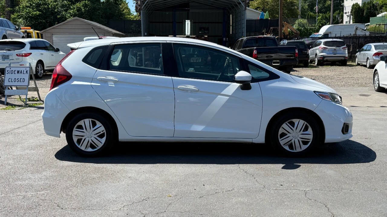 Used 2019 Honda Fit LX image 5