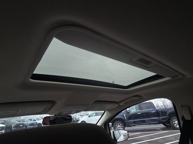 Used 2019 Ford EcoSport SE w/ SE Convenience Package image 18