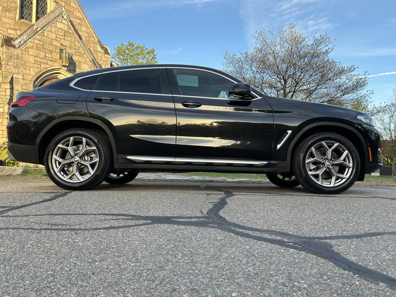 Used 2022 BMW X4 xDrive30i w/ Premium Package 2 image 35
