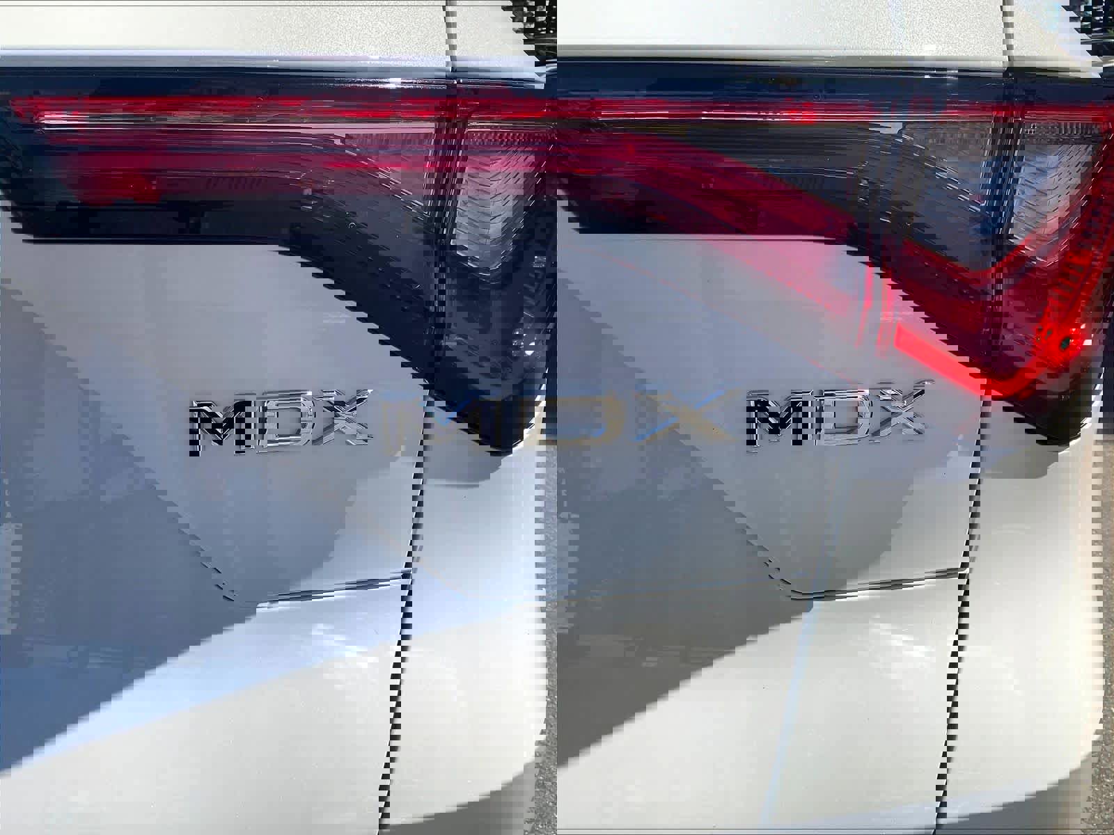 Used 2023 Acura MDX FWD w/ Technology Package image 10