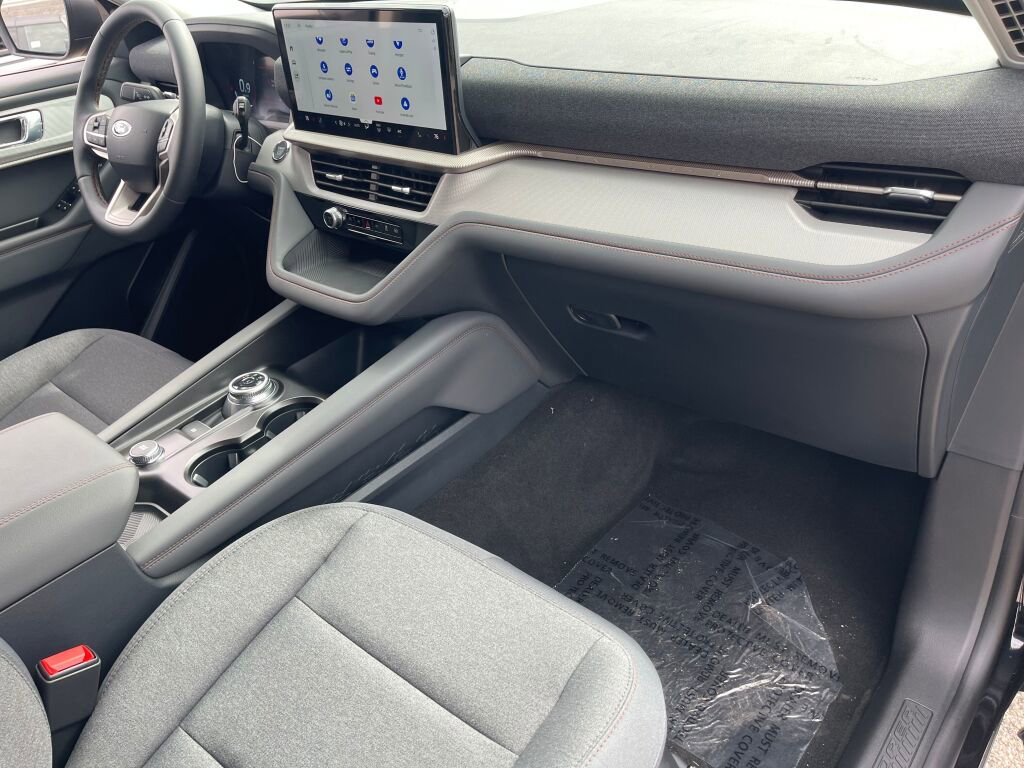 New 2026 Ford Explorer Active image 26