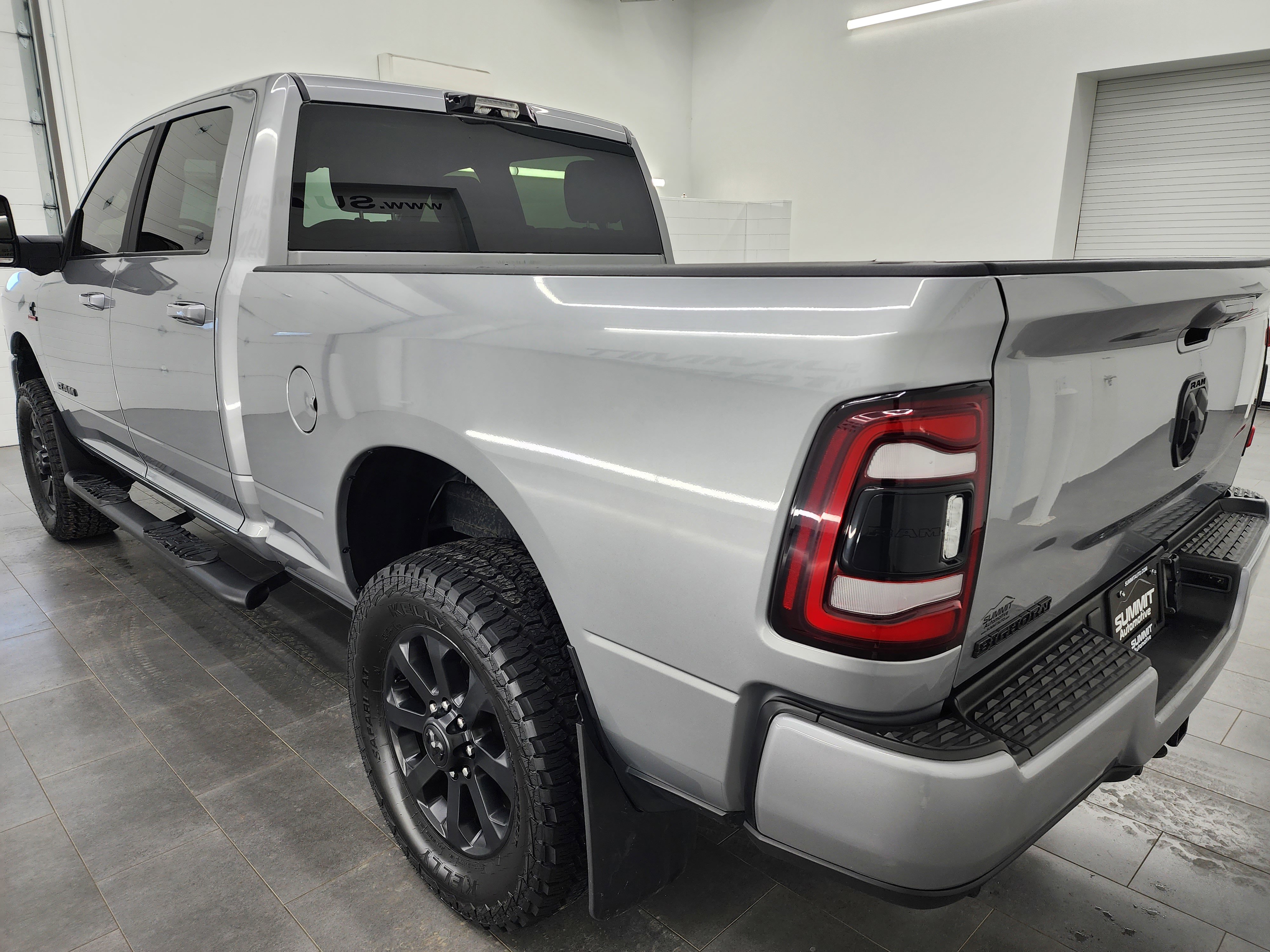 Used 2023 RAM 2500 Big Horn w/ Night Edition image 6